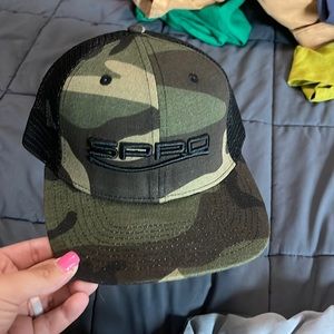 Spro hat camo fishing men hat nwt and nwot